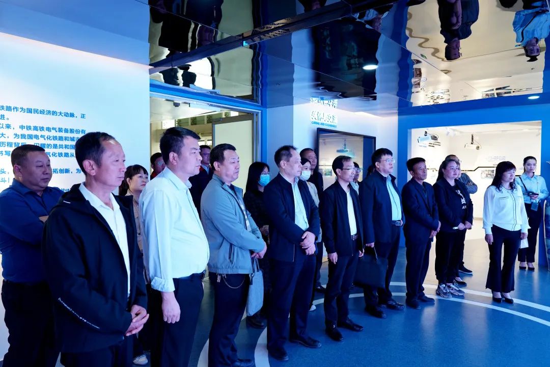 231682231189213162.jpeg 001.jpg